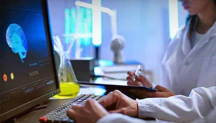 image promoting Certificates for Healthcare Professionals in New York City